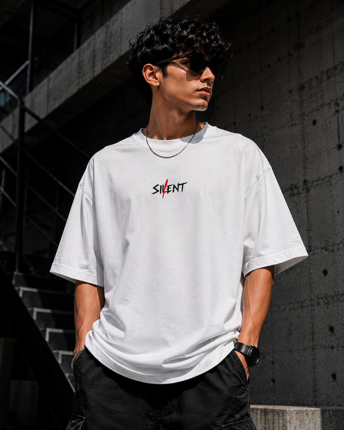 SILENT Oversized Streetwear T-Shirt